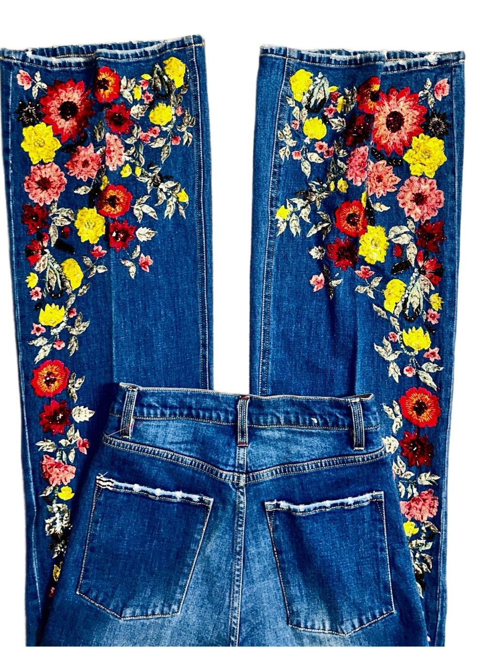 Alice + Olivia ~ Size 27 ~ Blue Denim W/ Multi-Colors Embroidery Floral Jeans - Picture 6 of 16